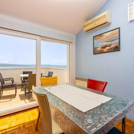 In 45078 Crikvenica