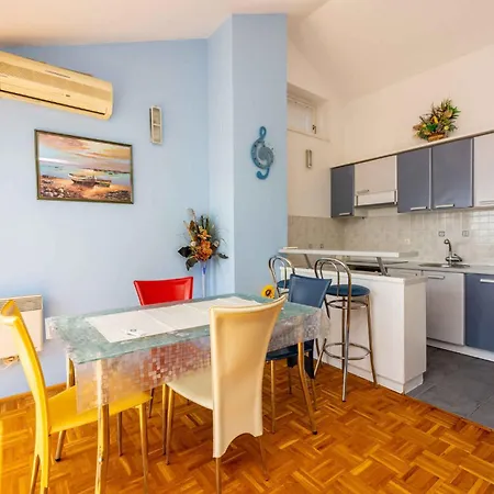 Appartamento In 45078
